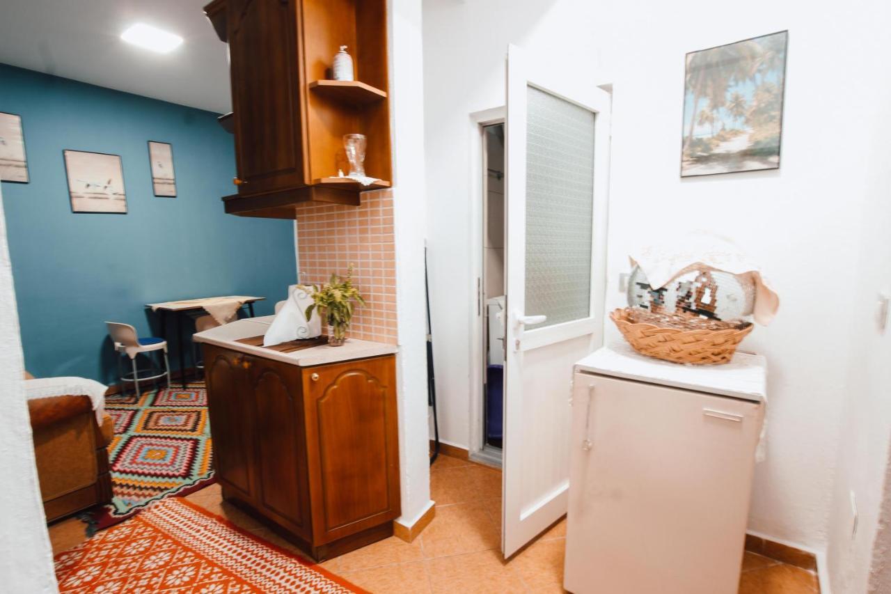Gjirokastër Bb Traditional Apartment מראה חיצוני תמונה